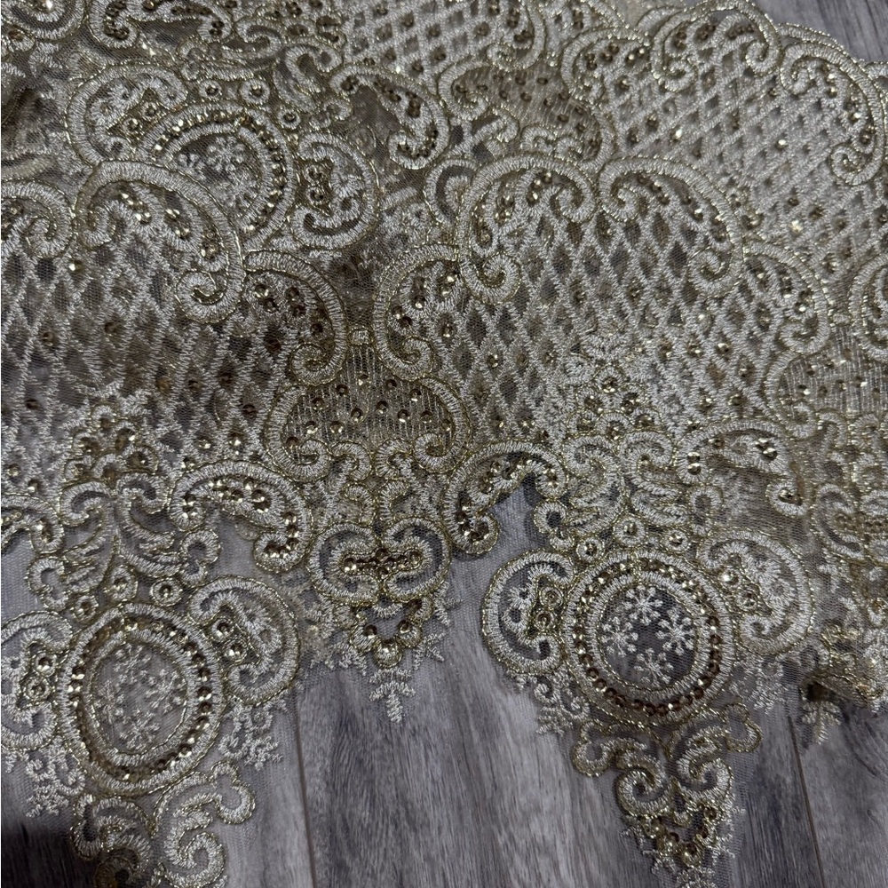 Elegant Gold Lace Trim 9 yards